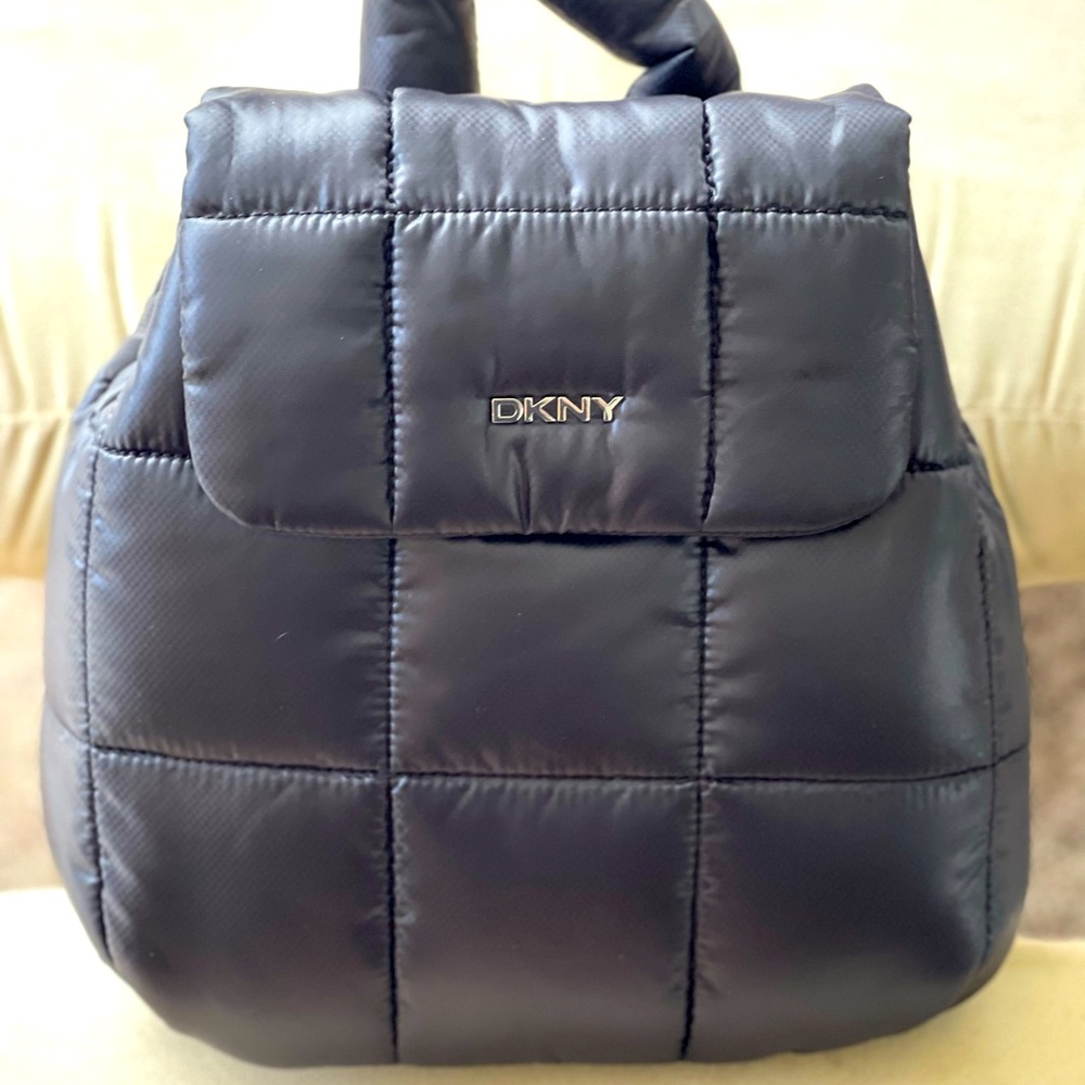 DKNY Giania backpack NWT Black
